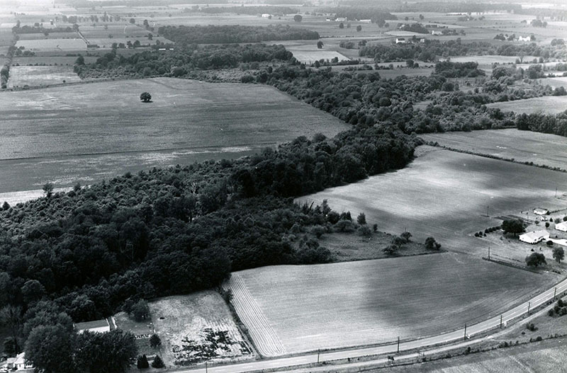 June 28, 1962
Marsh Run 
Channel through the Lebanon stock farm in left foreground
Also, Orva Dawson's farm in the upper central
Photo ID#: AE156