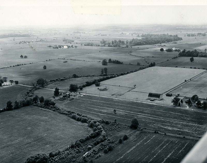 June 28, 1962
View of Marsh Run as it crosses Sharp Road looking southwest
Mike Mackey's buildings to the left
J. Sharp's buildings to the right
Photo ID#: W101