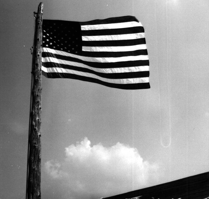 June 29, 1975
Flag on the Don Green Farm
Photo ID#: PL66