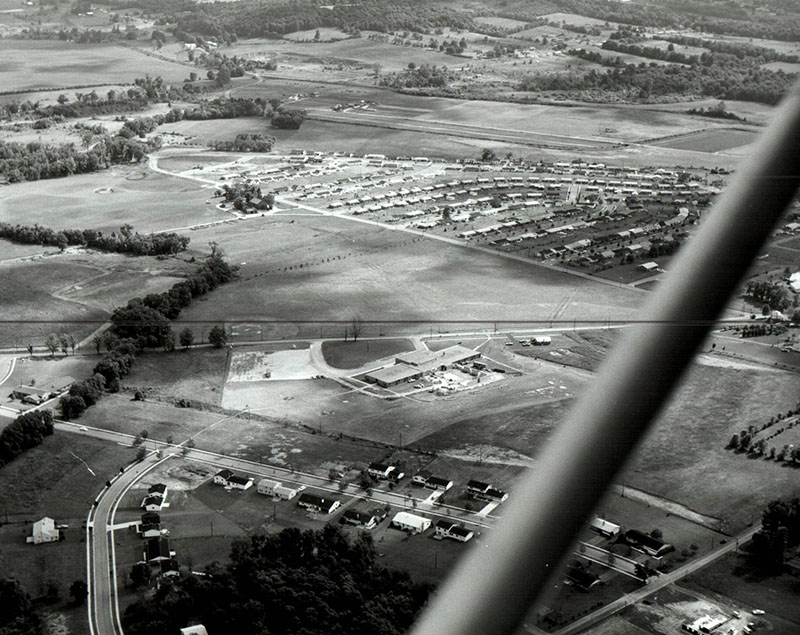 July 3, 1967
Lexington, Northeast
Western Elementary School area
Photo ID#: AE251
