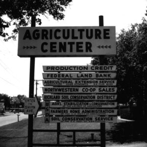 07_03_1970_Agriculture_Center_Sign_Parke_Avenue_East_Mansfield_OH_website-3189