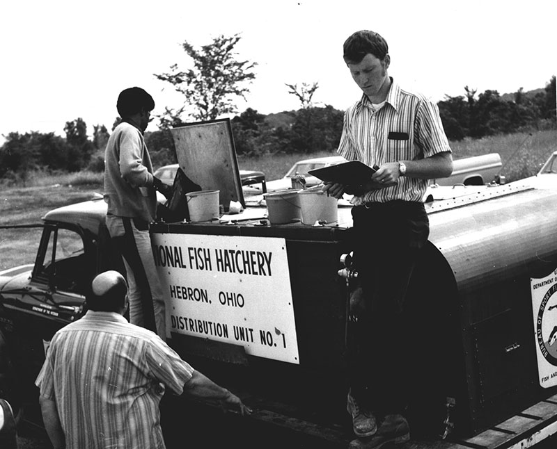July 7, 1972
Dorian McKinney distributes Large Mouth Black Bass
Photo ID#: S66