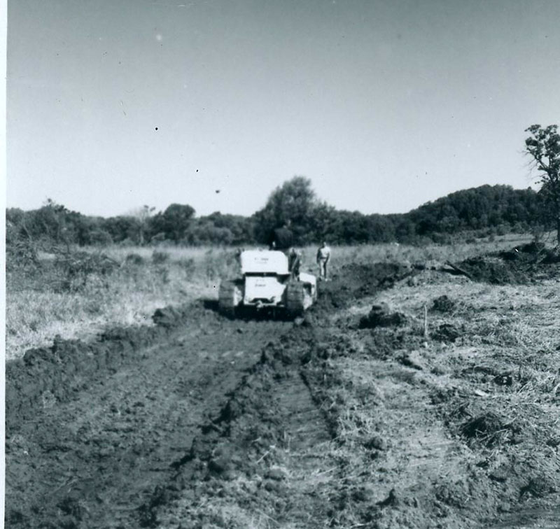 July 11, 1963
Walter Swigart Farm
Photo ID#: S274