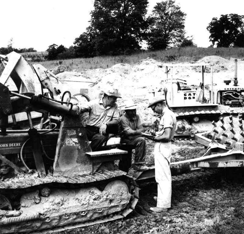 July 30, 1965
Everett Donough, Joe Erb and Dean Swigart
Photo ID#: S327