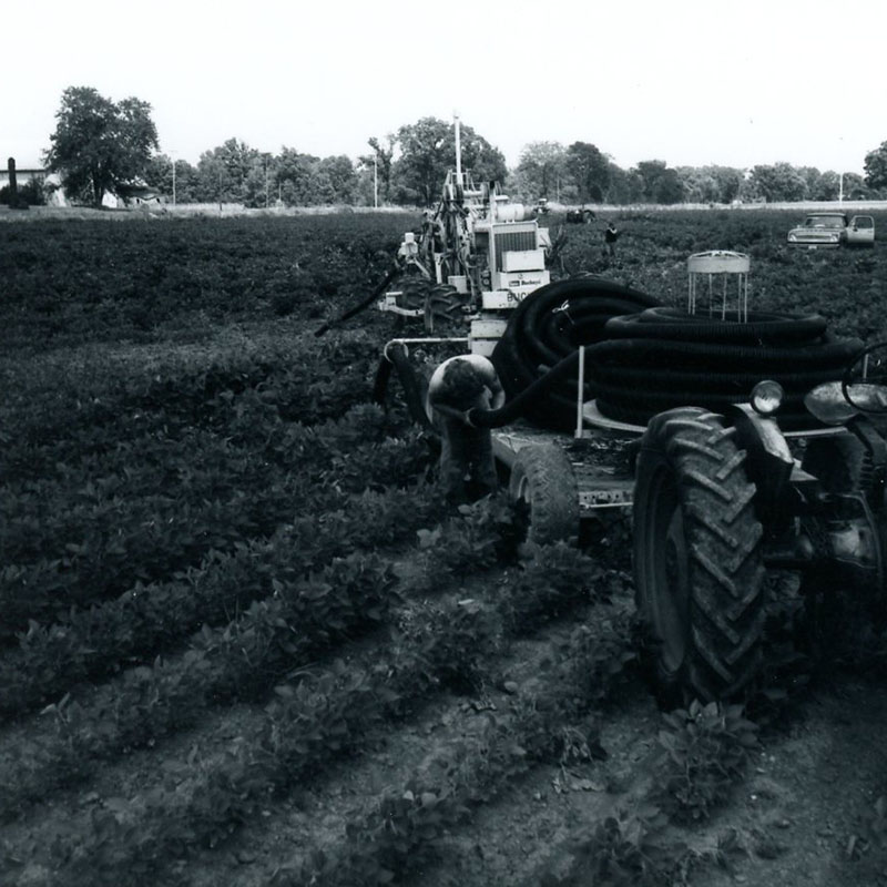 July 30, 1976
Schimf and Young Ditcher 
Don Shawk Farm
Photo ID#: A725