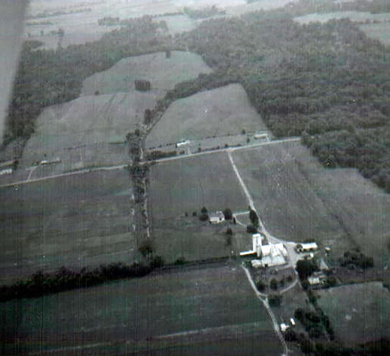 July 8, 1968
D. Darling Farm
Photo ID#: AE240