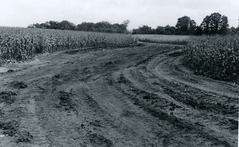 August 1985
Clingan Bauer
Waterway under construction
Photo ID#: A805