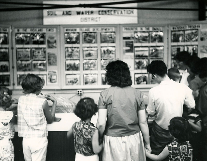 August 6, 1963
SWCD exhibit
Richland County Fair
Photo ID#: E317