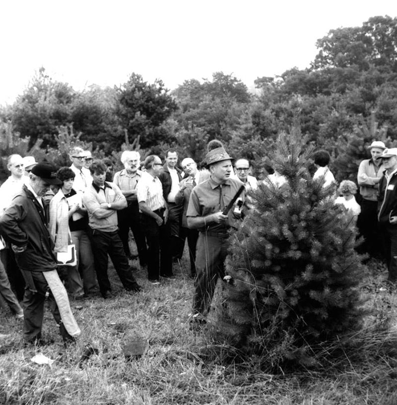 August 10, 1974
OFA Meeting on the Earl Carlton Farm
Photo ID#: RSWCD80