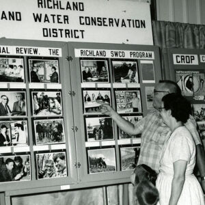 08_14_1970_Robert___Connie_Buzzard_with_grandparents_Mr.___Mrs._Buzz_Buzzard_at_the_Richland_County_Fair_website-2358