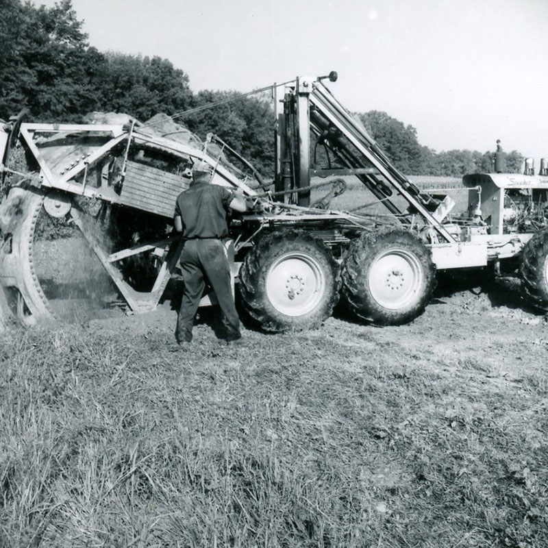 August 18, 1970
Tile Drainage Installation
Roger Follen at the Forbes Farm
Photo ID#: A739