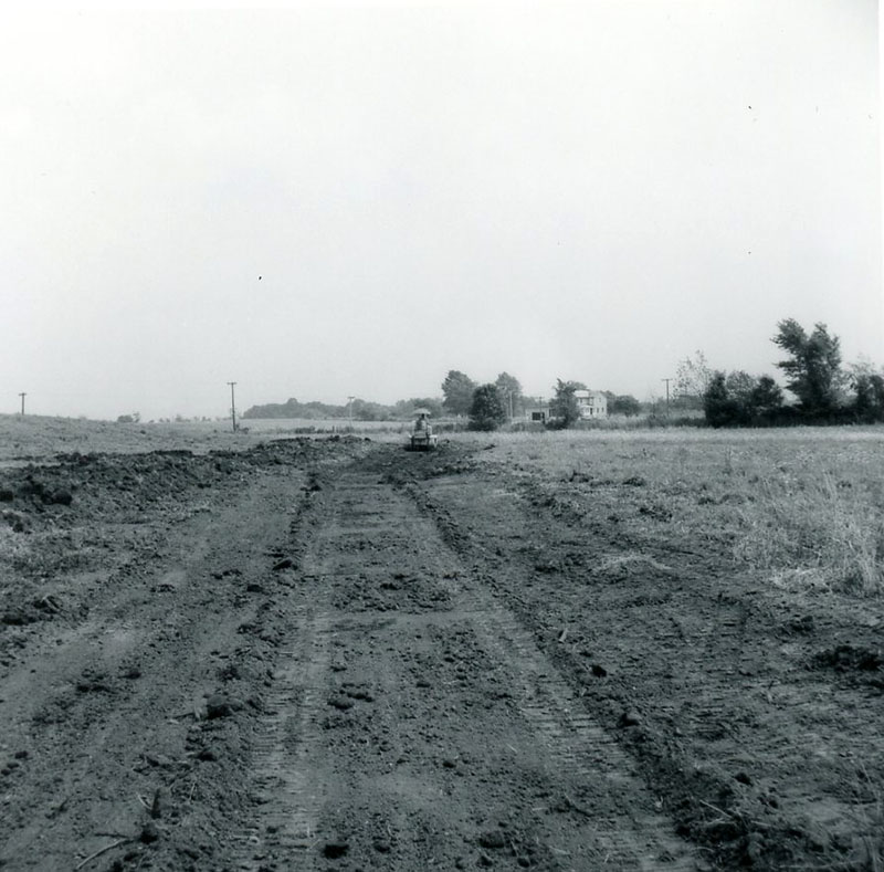 August 23, 1974
McCarron Farm, B. Kirsch
Photo ID#: S353