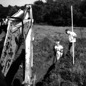 09_04_1975_Bob_Guisinger_Farm_Dean_Swigart_Bob_Guisinger__tile_line_for_spring_development_2_website-1254