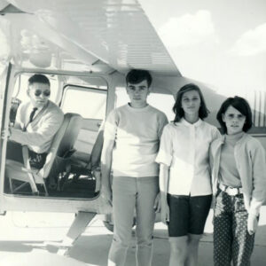 09_05_1966_James_Morr__Mark_Darling._Air_Tour_website-3438