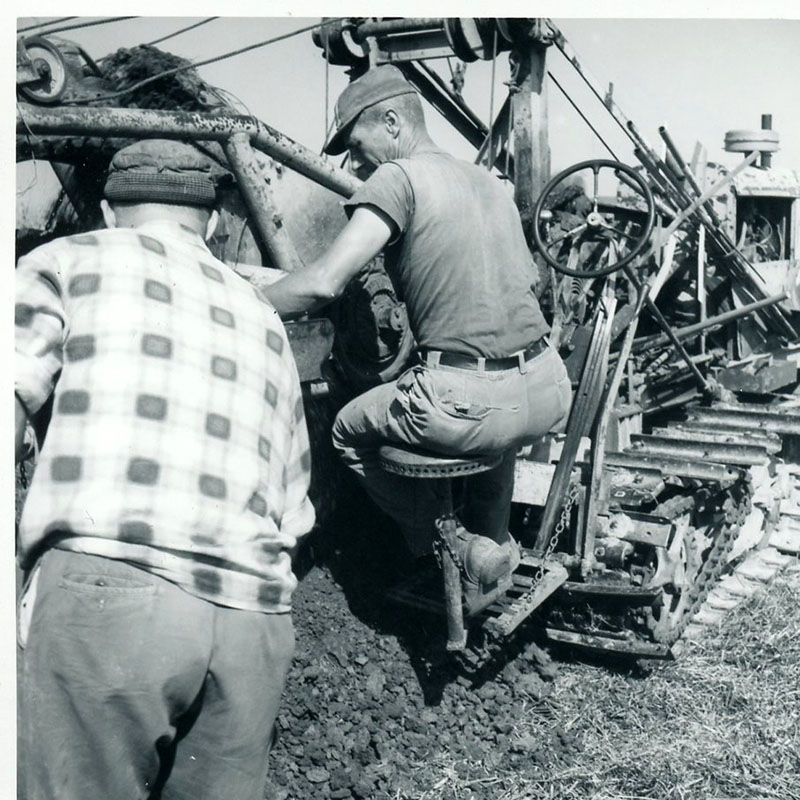 September 8, 1964
Albert Hartz and Leonard Kreitemeyer
Tile drainage
Photo ID#: A747