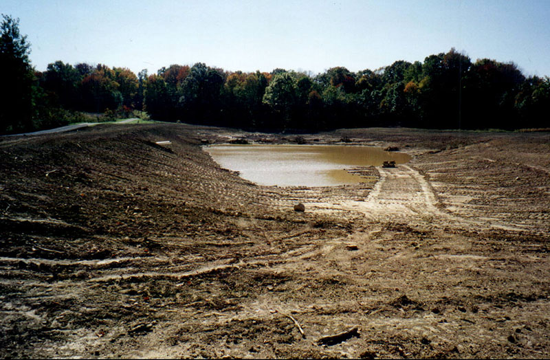 September 10, 2000
Richland County Fish and Game, Pond construction
Photo ID#: PL178