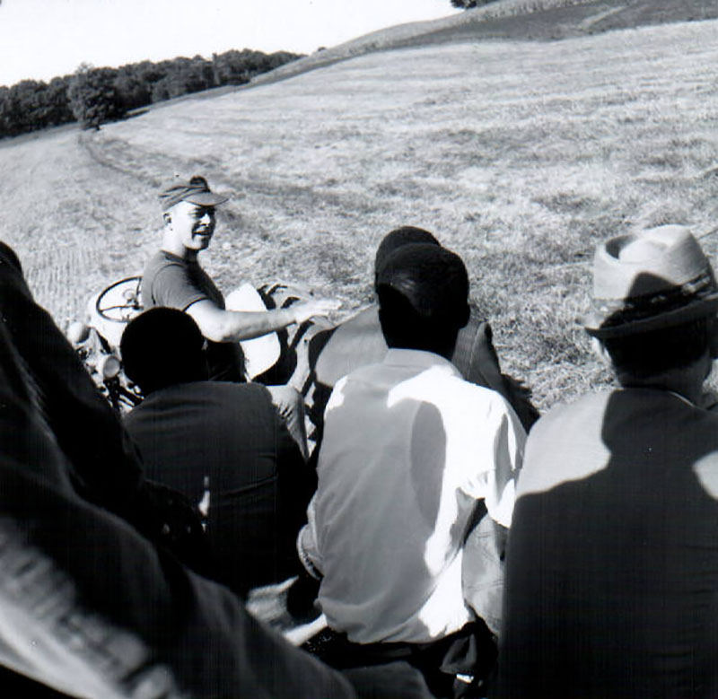 September 11, 1967
Dale Cook Farm Tour
Photo ID#: RSWCD306