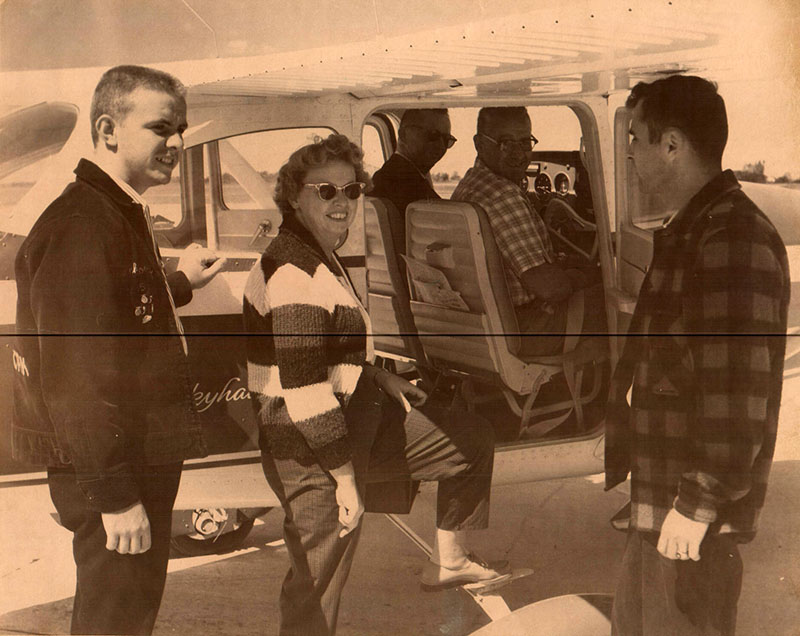 September 12, 1964
The Carl Mowry Family
Conservation Air Tour
R. Mills
Photo ID#: RSWCD224