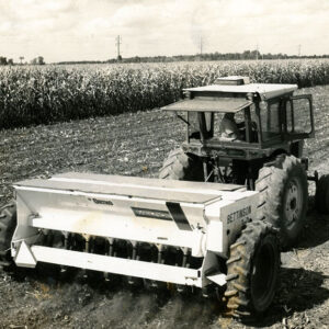 09_14_1977_Agron_3__Richland_Soil___Water_Conservation_District____No_till_barley_in_corn_sillage_stubble_in_Pewano_silt_clay_loam_website___Copy-1188