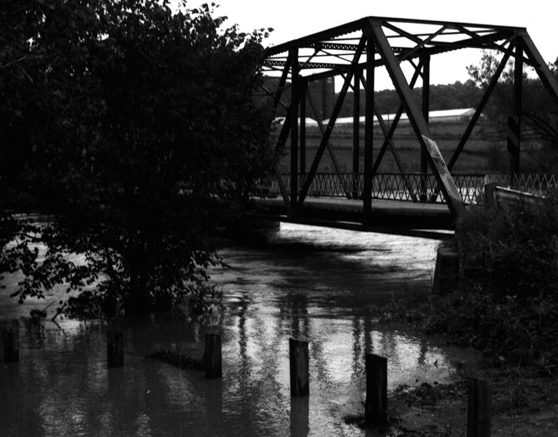 September 14, 1979
High water covers new park construction
Pleasant Hill Road in Richland County
Photo ID#: L26
