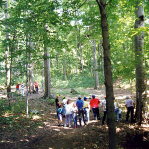 09_1992_Unidentified_group_standing_in_forest_website-3905