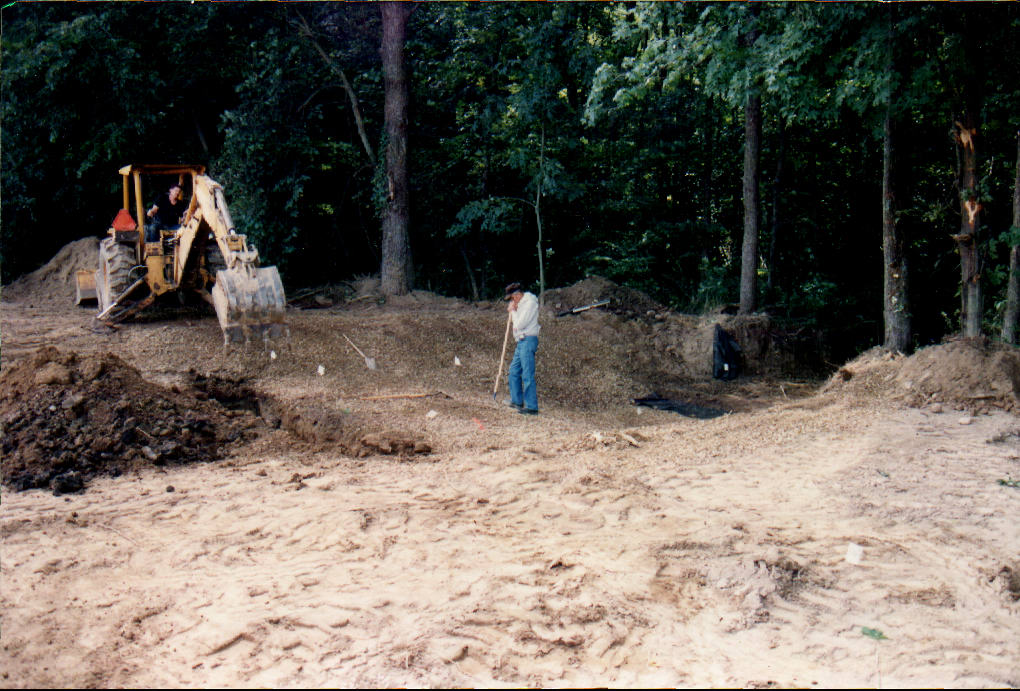 September 1993
Sod waterway block construction outlet
Photo ID#: A839