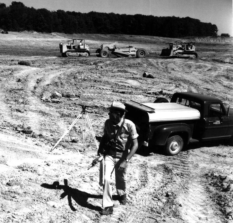 September 20, 1968
Maurice Cooke Pond, Dean Swigart
Photo ID#: S431