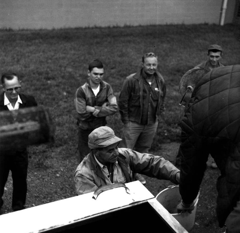 September 22, 1967
Fish Delivery, Charles Oldhan
Photo ID#: S88