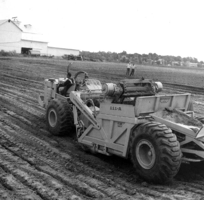 September 29, 1971
Frank Eberle 
John Scherer Farm
Photo ID#: S446