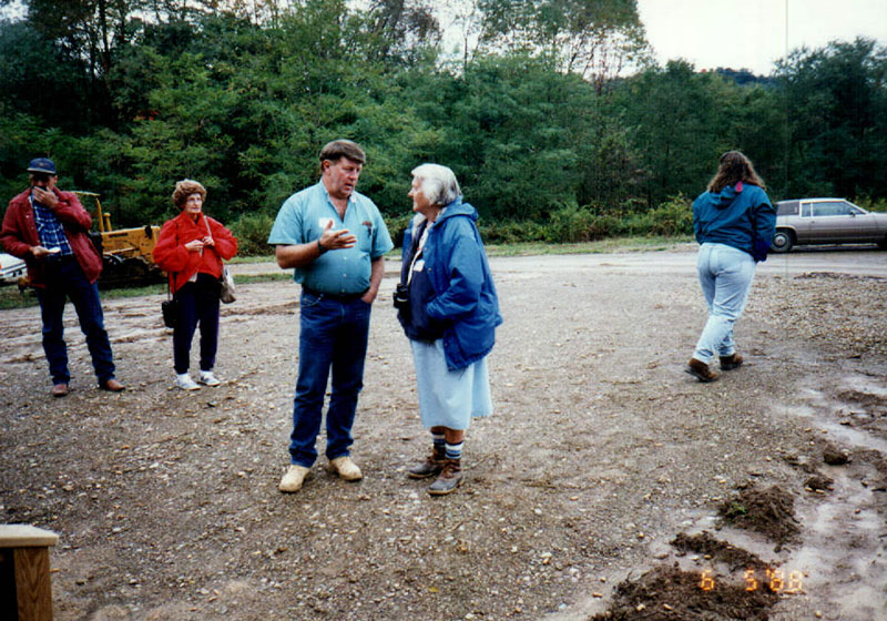 September 28, 1996
Field Trip Center Dedication at Mohican Outdoor School
Jane Forsythe (Geology Professor at Bowling Green State University)
Photo ID#: E301