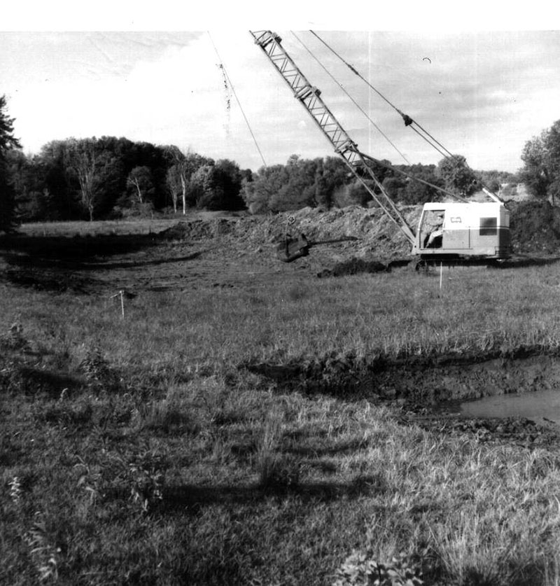 October 4, 1965
Harold Snavely Pond
Photo ID#: S469