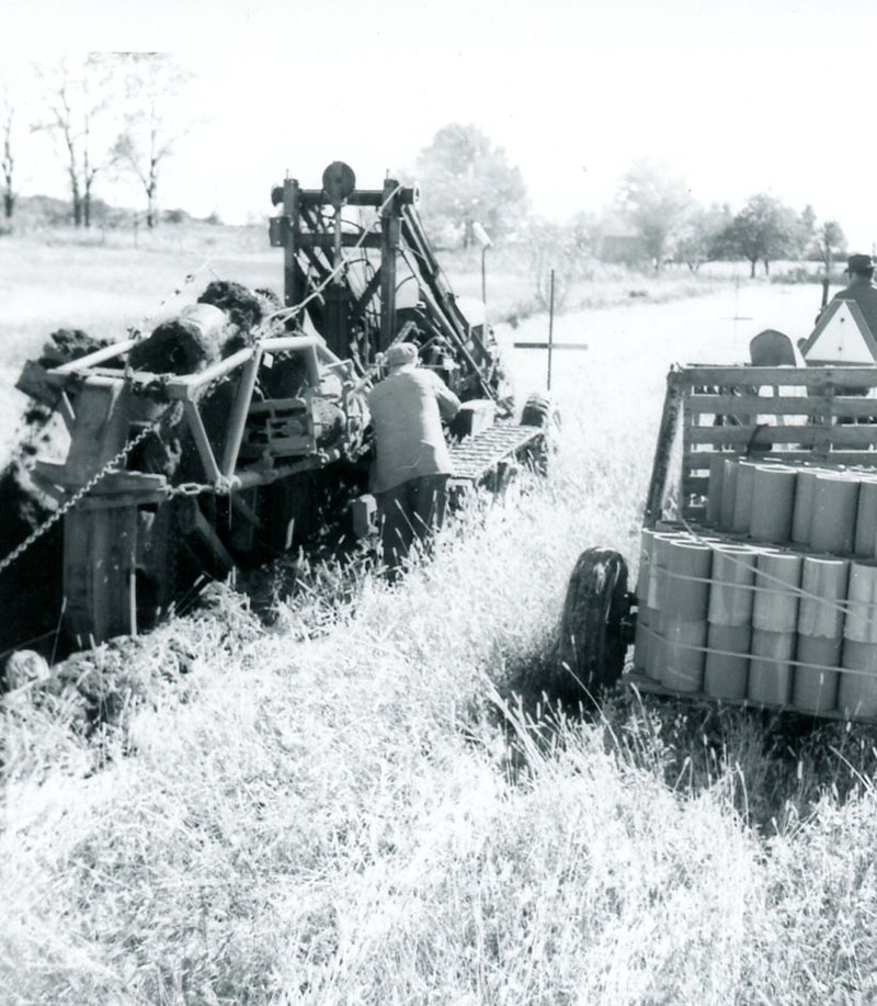 October 5, 1973
Harold Company, drainage contractor, at the McCarren Farm
Photo ID#: A757