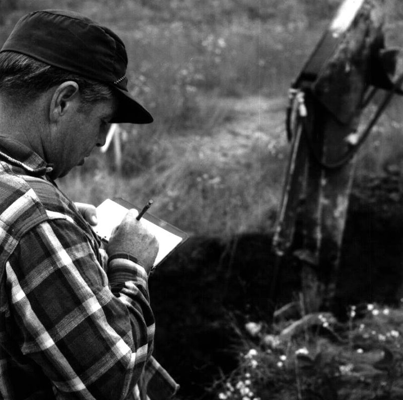 October 6, 1969
Landfill
Doc Redmond (Soil Scientist)
Photo ID#: S613