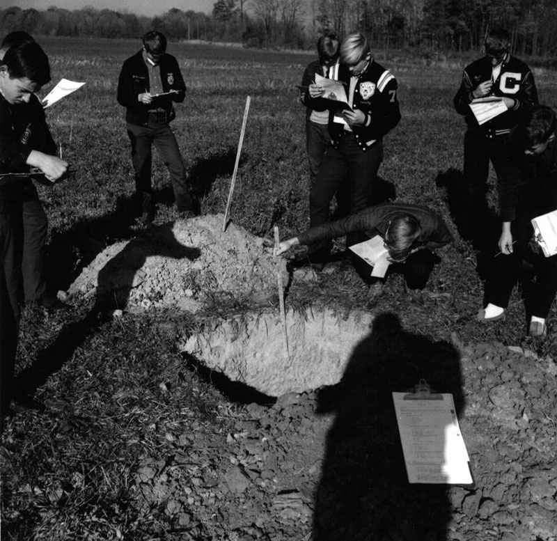 October 21, 1968
Richland County Land Judging Contest
Photo ID#: Y204