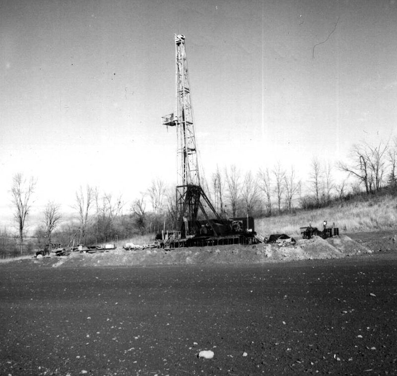 November 9, 1965
Richard Stander Farm
Photo ID#: S645