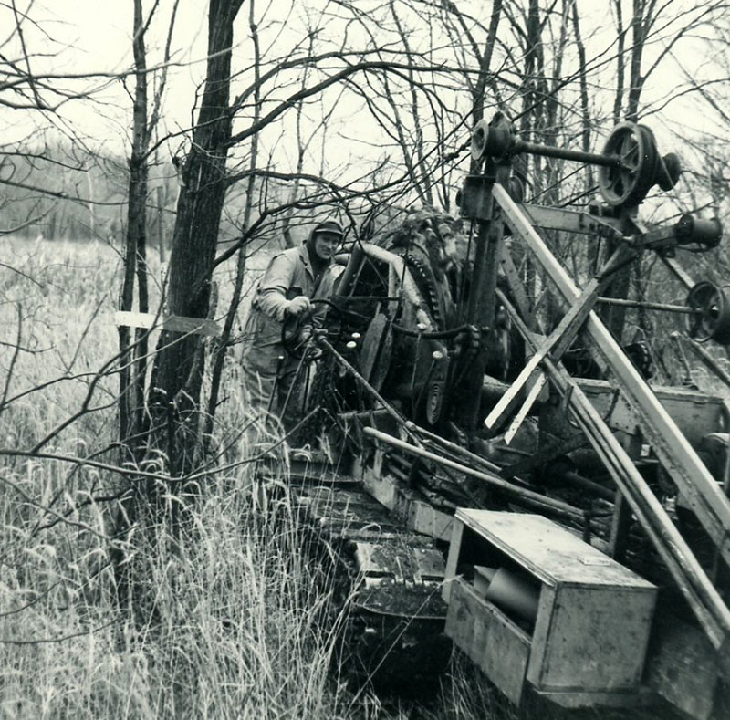 December 16, 1965
Ed Allgire, tile drainage contractor
Photo ID#: A768