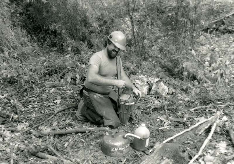 1990
Cedar Fork
Tornado clean-up
Photo ID#: W59