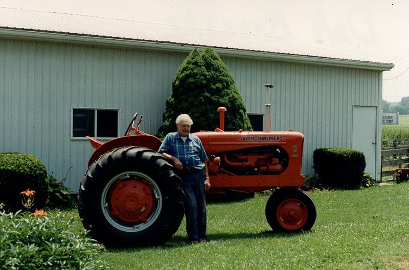 2003
Dale Broeske, AC tractor
Photo ID#: RSWCD40