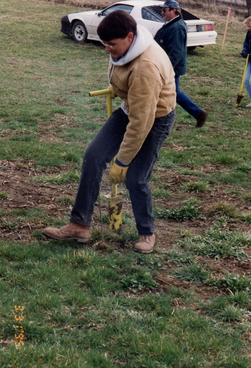 Crestview High School
Planting walnut trees at Dayspring
Photo ID#: E159