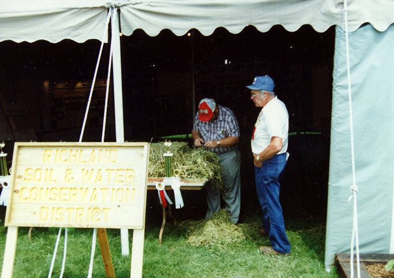 Don Myers, retired Ohio State Agronomist 
Photo ID#: E339