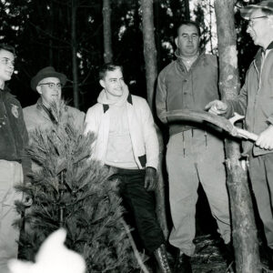 Timber_Stand_Improvement._L_R_Wayne_Kriss_Earl_Hetrick__Bill_Grubaugh_Floyd__Hal_Friensehner__Farm_Forester___Bob_Hilliard_website-3948